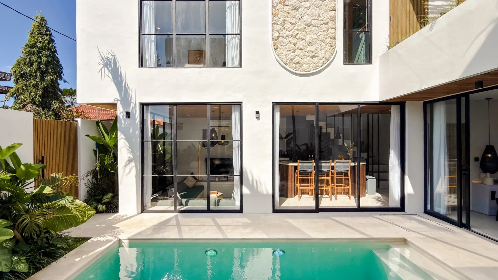 Solas Uluwatu – beeld 1